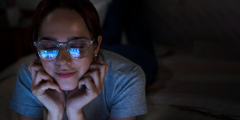 Screen-Proof Your Vision: How Lutein & Zeaxanthin Supplements Help Protect Eye Health in the Digital Age